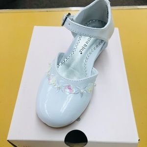 Girl’s White LIL Isla Flower Dress Shoe
